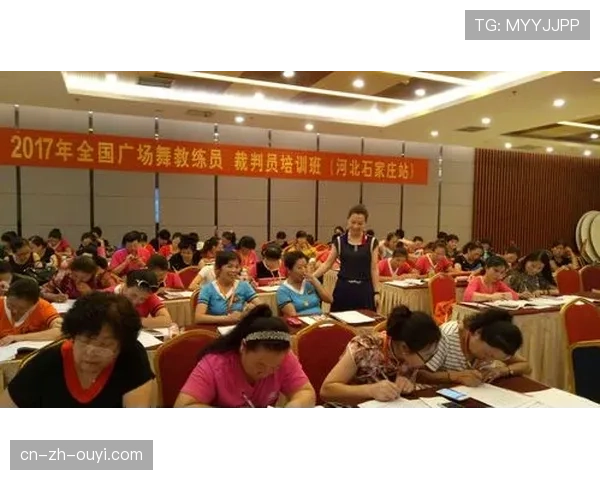 专访VAR裁判培训师：讲解模拟器如何用于裁判团队的日常训练与考核